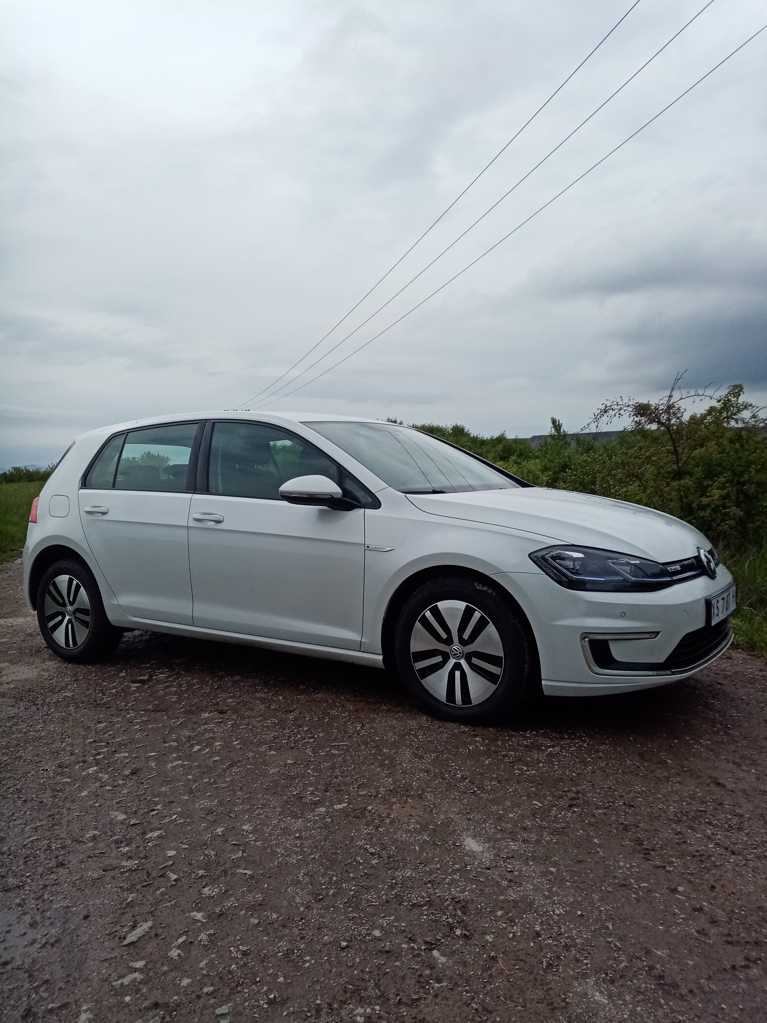 Volkswagen e-Golf - 1 z 11