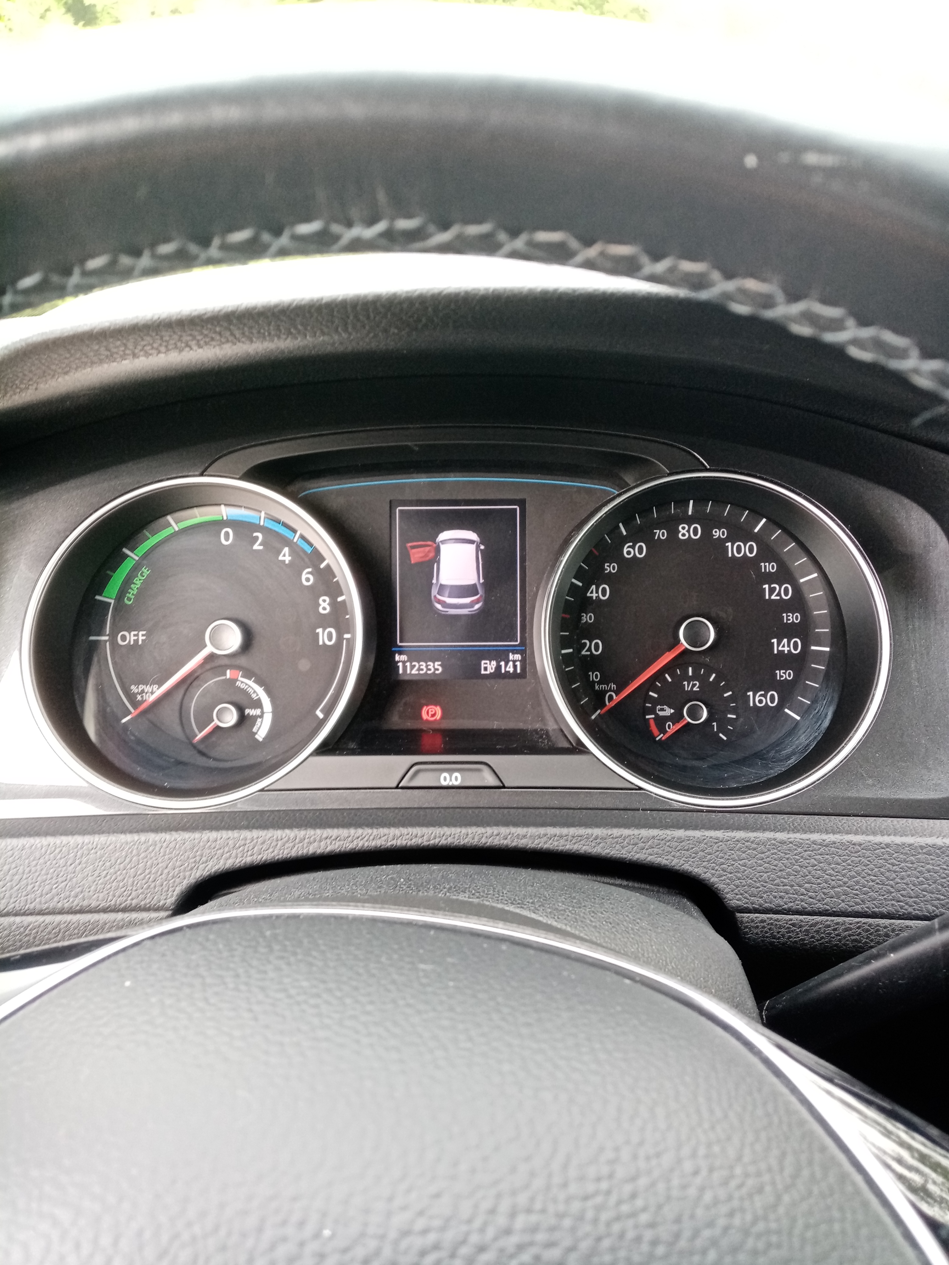 Volkswagen e-Golf thumbnail 9