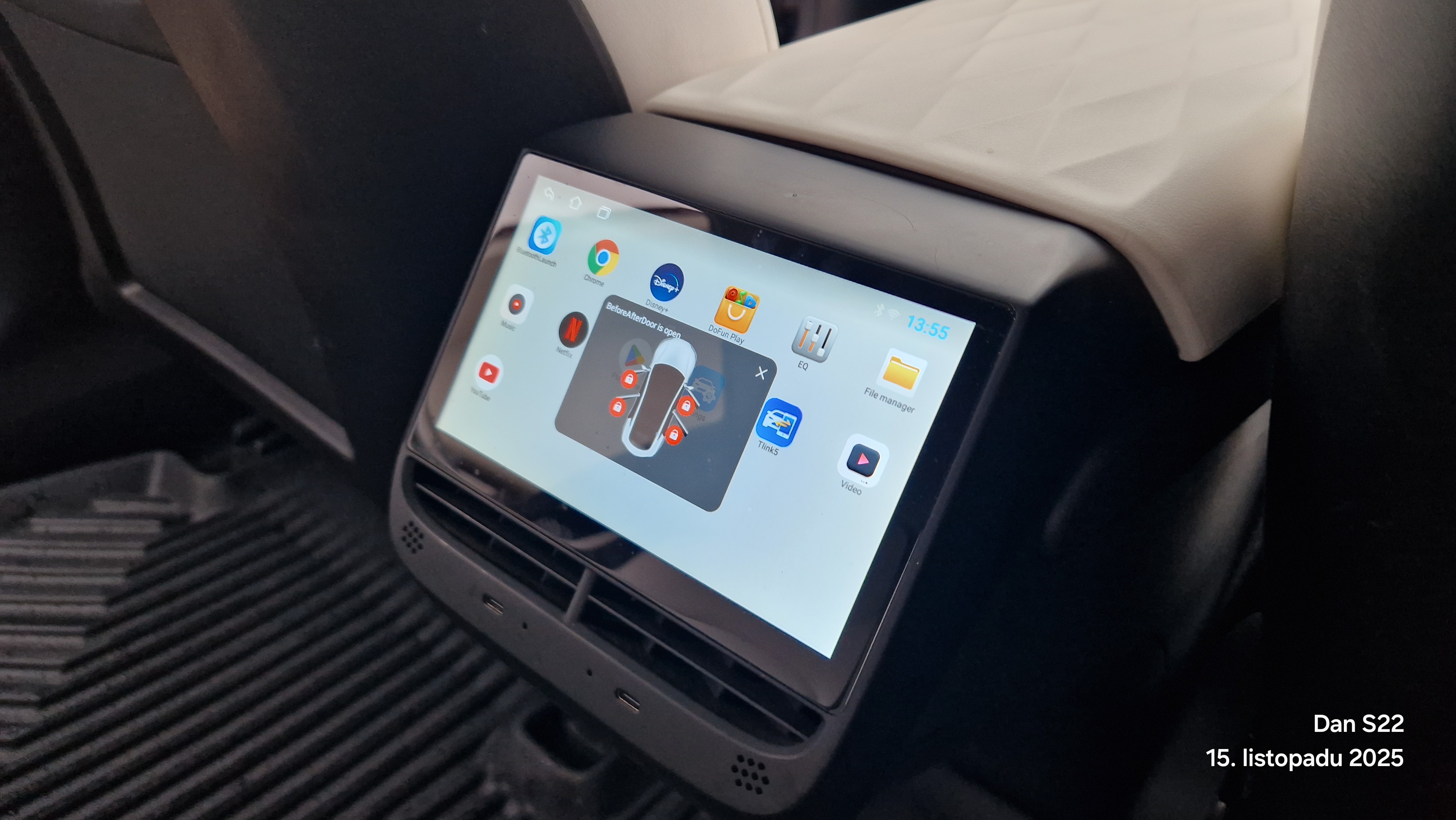 Tesla Model 3 thumbnail 14